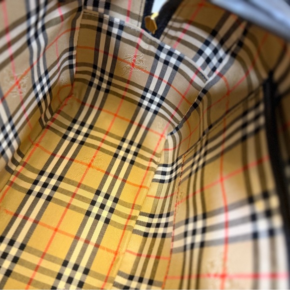 Burberry Black Leather Nova Check Mini Boston Bag - 32cm - Picture 10 of 12